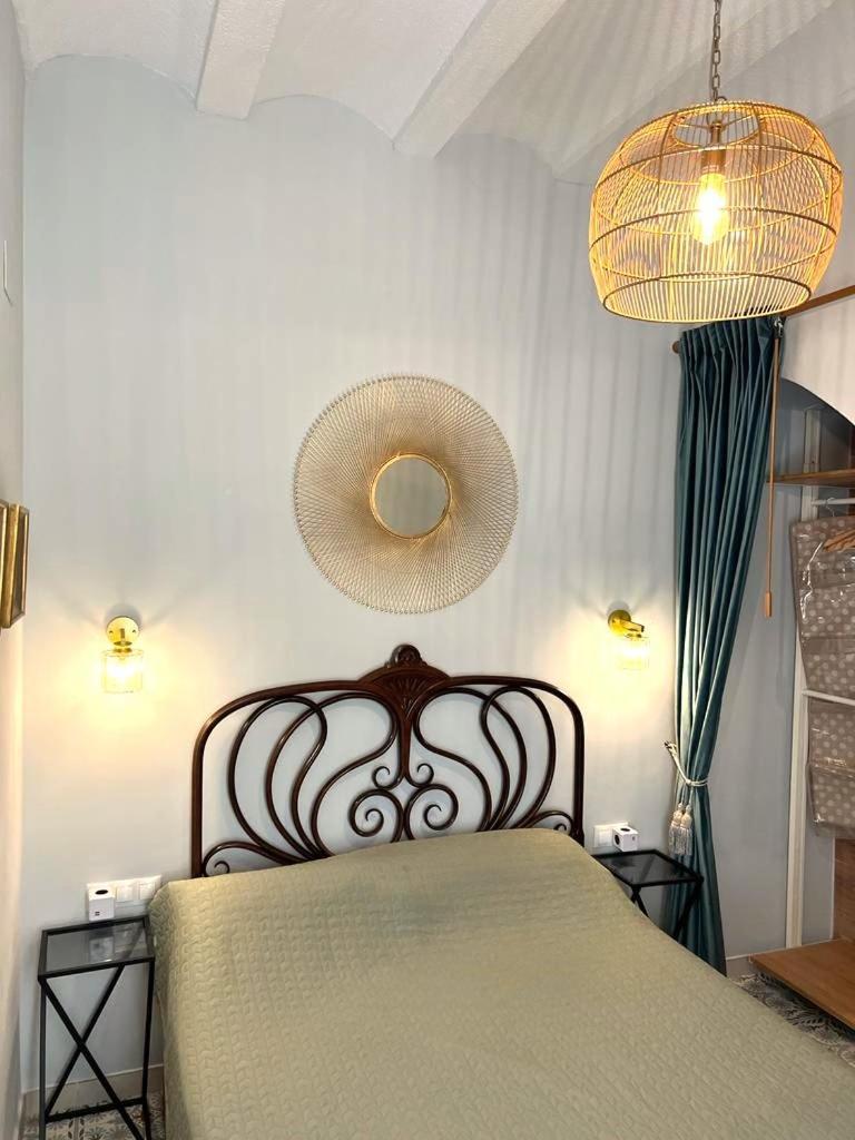 Esmeralda Apartment With Free Private Underground Parking Valenza Esterno foto